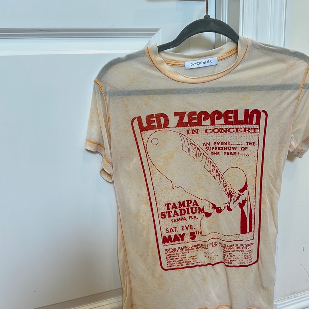 DAYDREAMR T-SHIRT